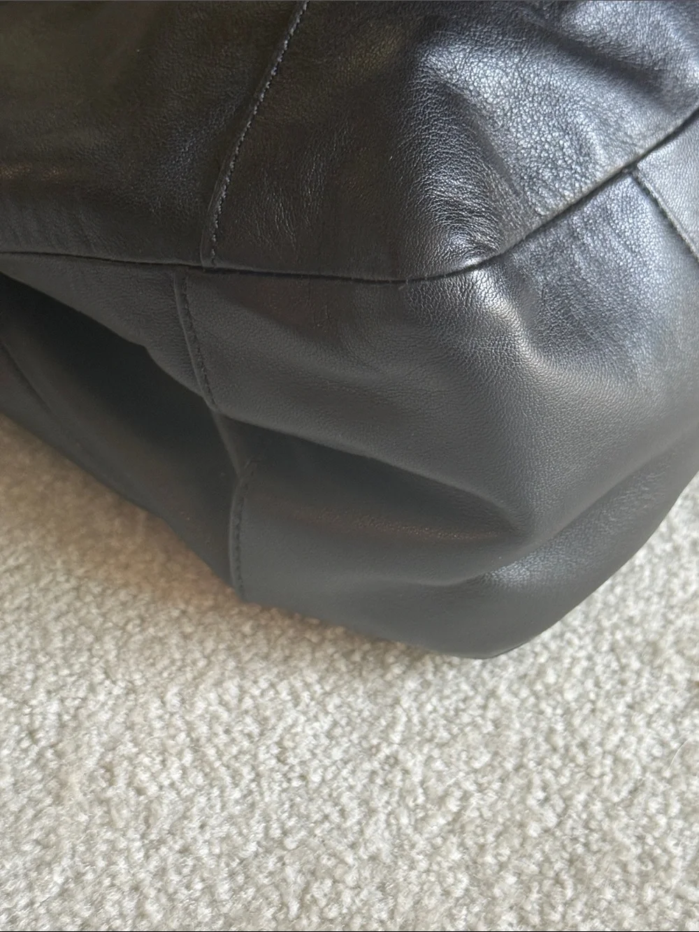 Authentic Coach Chelsea-Jayden Carryall Black Leather Zip Snap Closure w/Creed